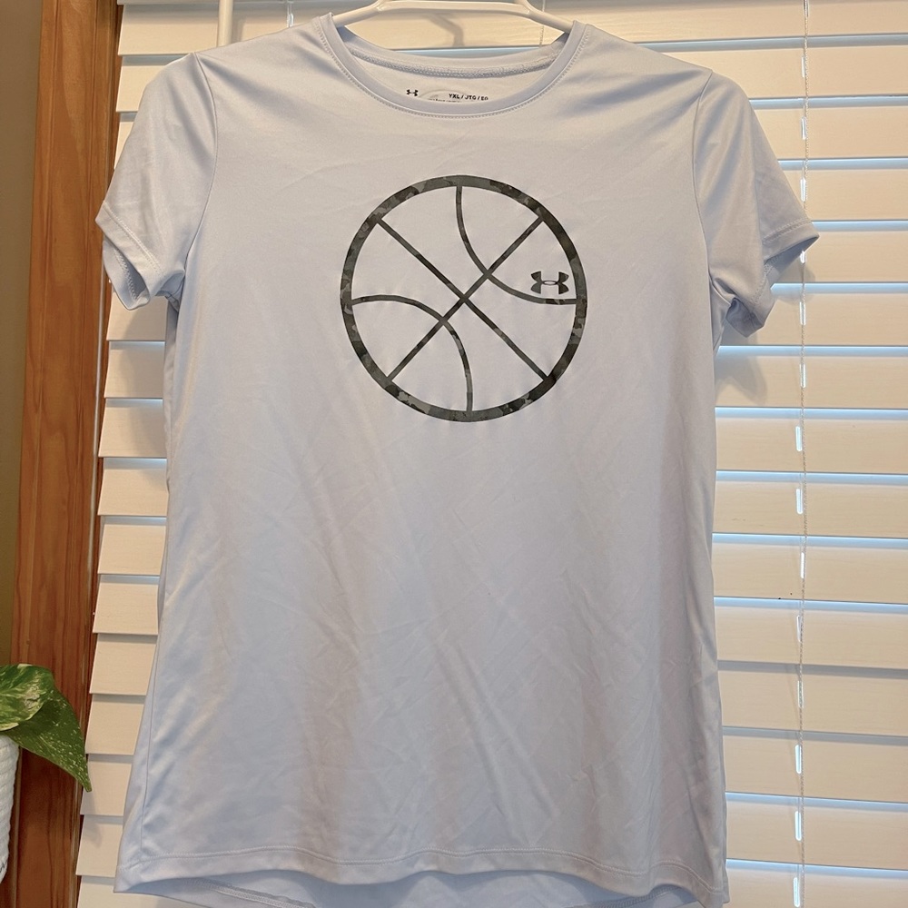 Light blue Under Armour heat gear tee